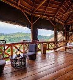  Crater Safari Lodge Kibale